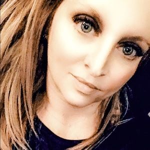 Meet your Posher, Shelly